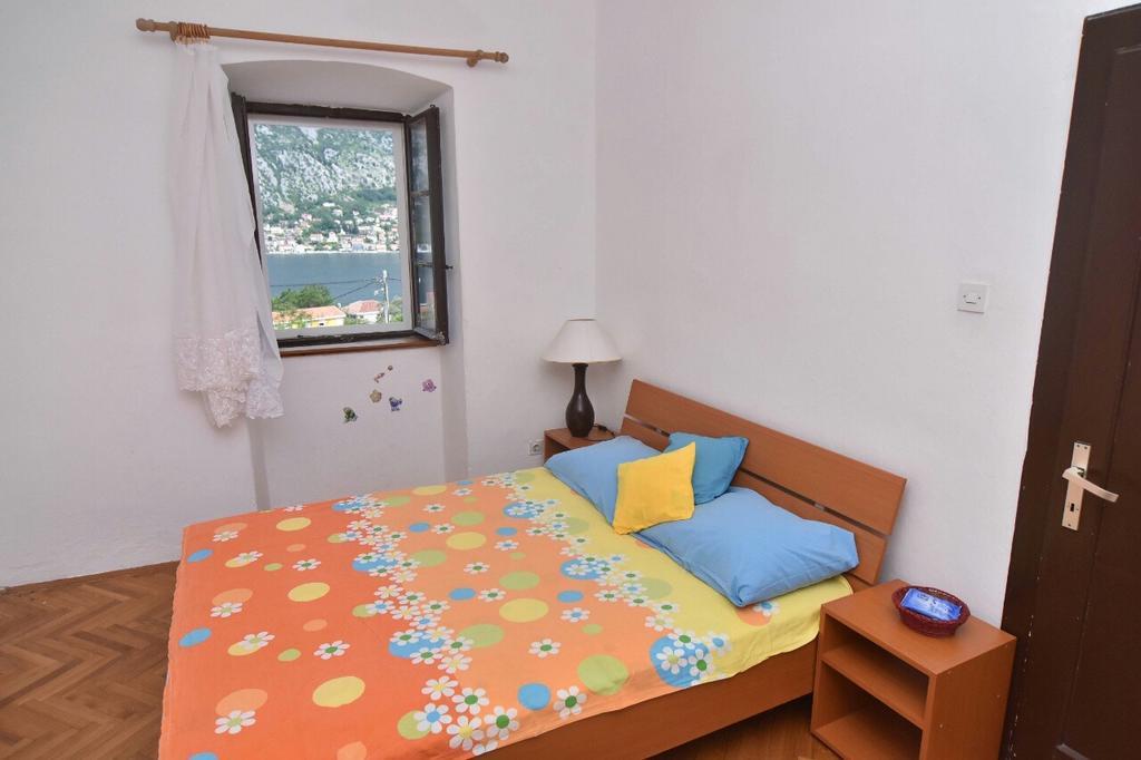 Garden Vista Stone House Villa Kotor Exterior photo
