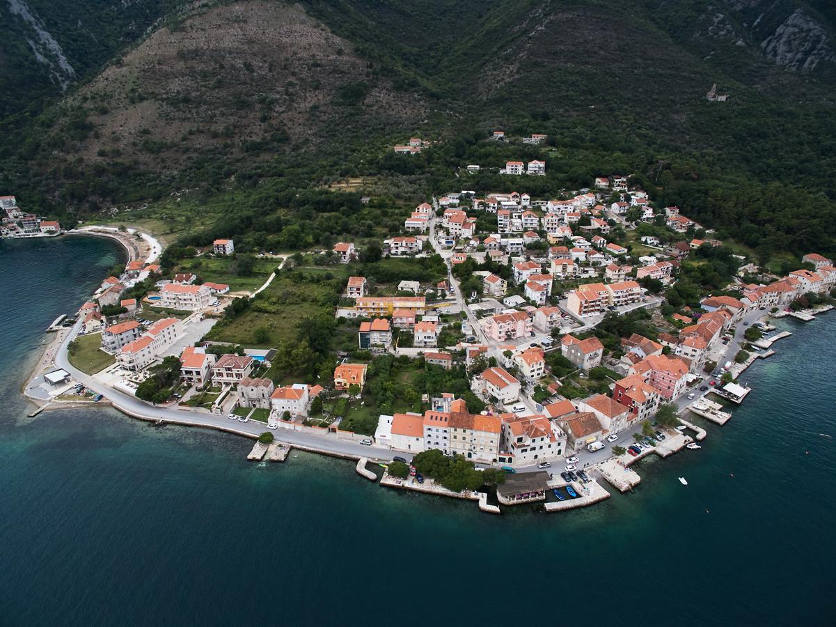 Garden Vista Stone House Villa Kotor Exterior photo